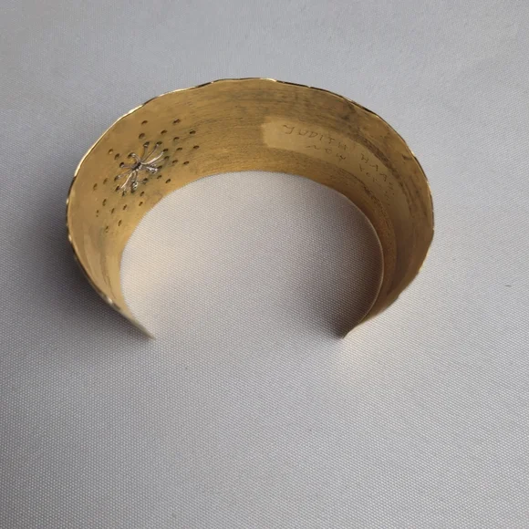 Judith Haas New York Signed Gold Wide Cuff Bracelet Sunburst - Picture 5 of 12